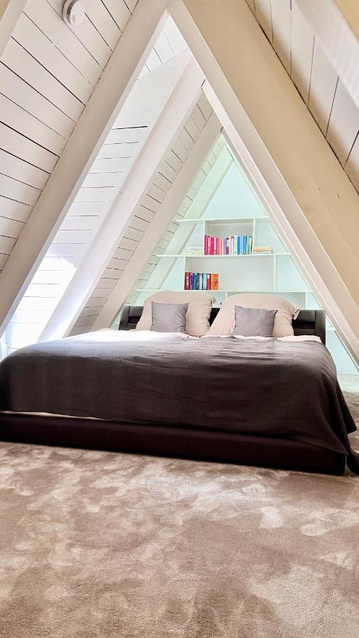אולדנבורג Gemuetliche Maisonettewohnung Mit Dachterrasse Am Schloss מראה חיצוני תמונה