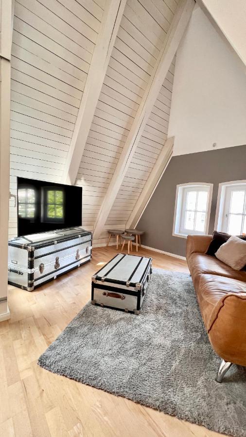 אולדנבורג Gemuetliche Maisonettewohnung Mit Dachterrasse Am Schloss מראה חיצוני תמונה