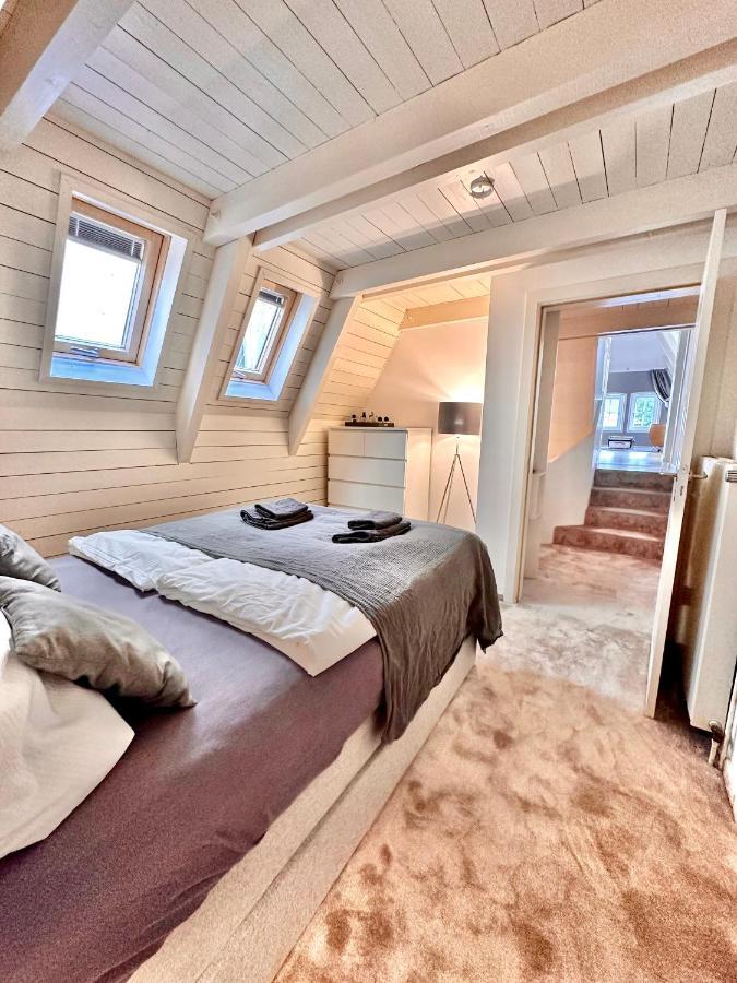 אולדנבורג Gemuetliche Maisonettewohnung Mit Dachterrasse Am Schloss מראה חיצוני תמונה