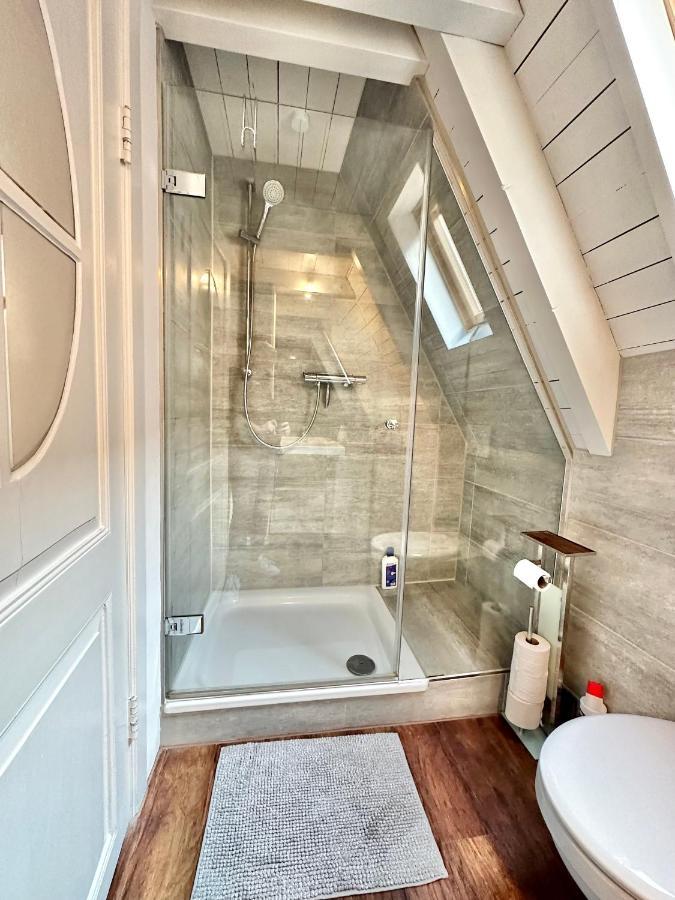 אולדנבורג Gemuetliche Maisonettewohnung Mit Dachterrasse Am Schloss מראה חיצוני תמונה